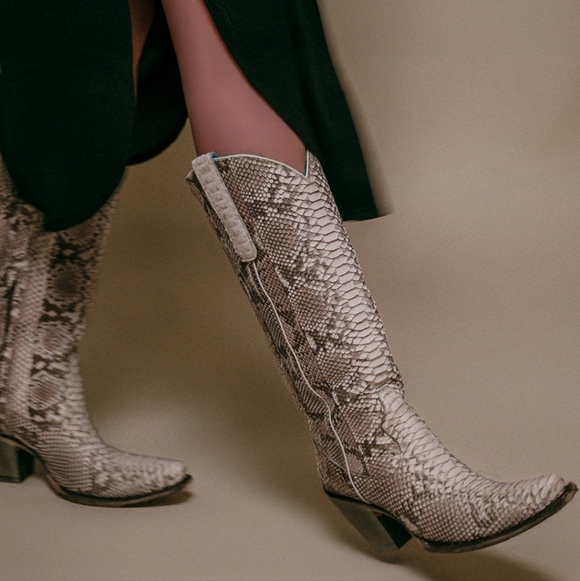 Corral Shoes - NIB Corral Full Python Cowgirl Boots A3789 Size 5.5